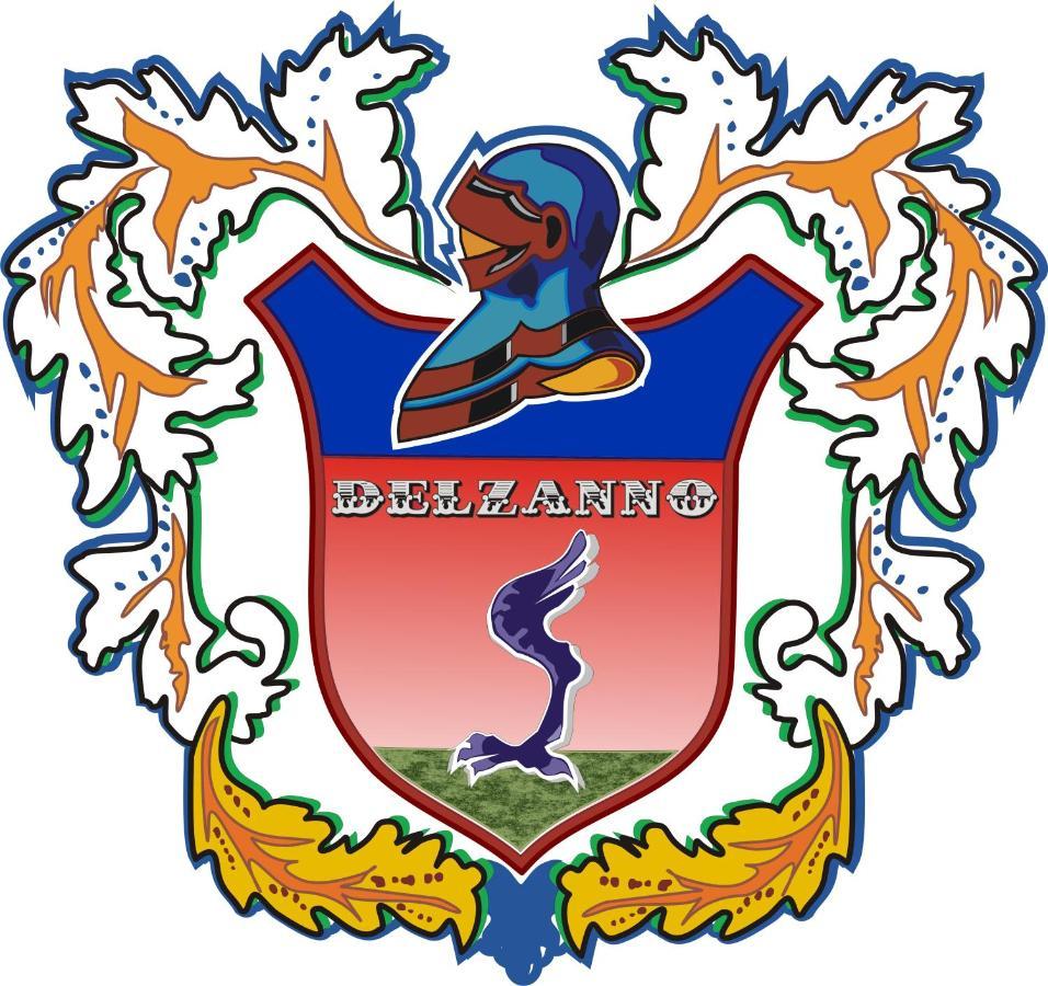 Отель Delzanno Варалло Экстерьер фото